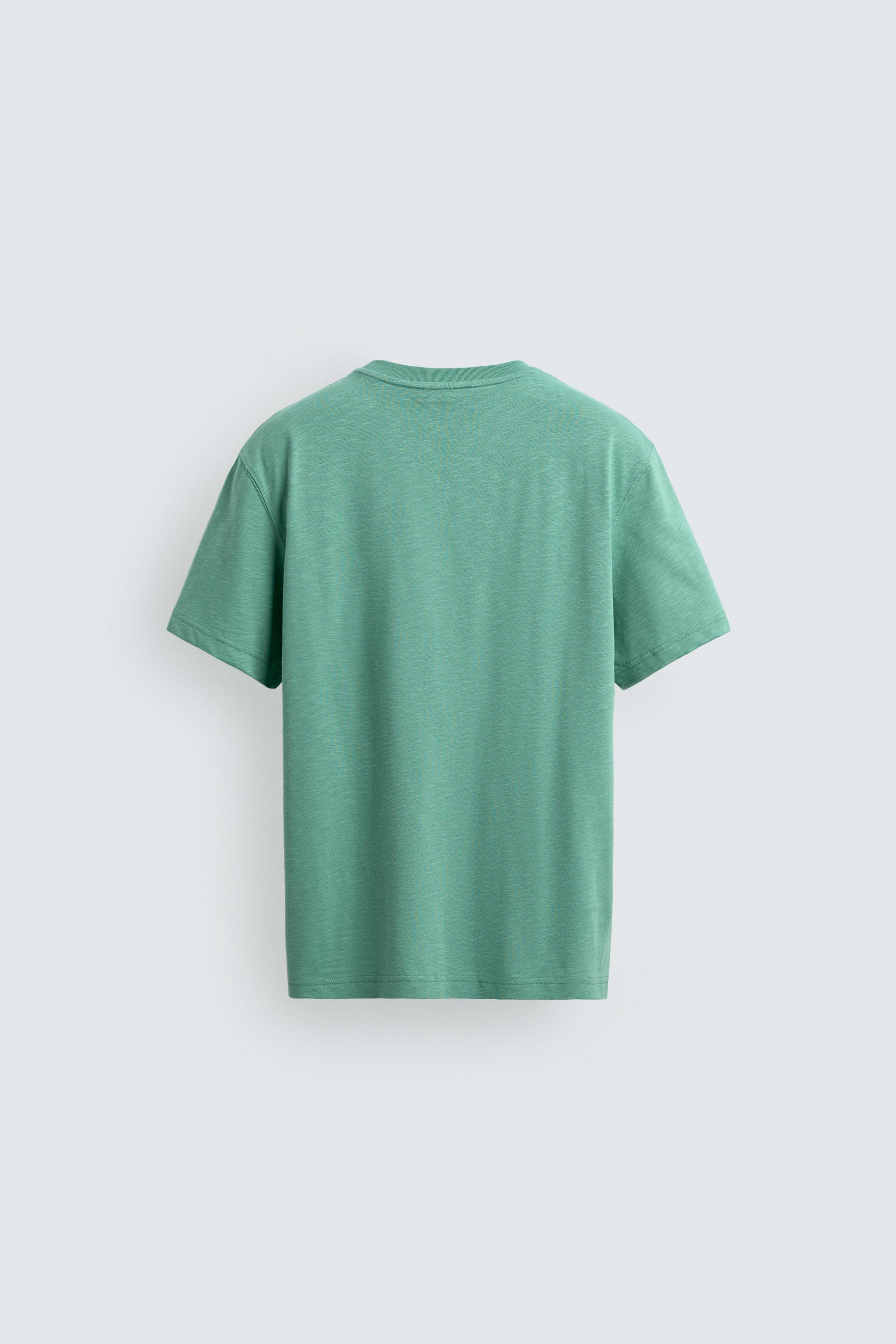 T-SHIRT REGULAR FIT POCHE PIÈCE
